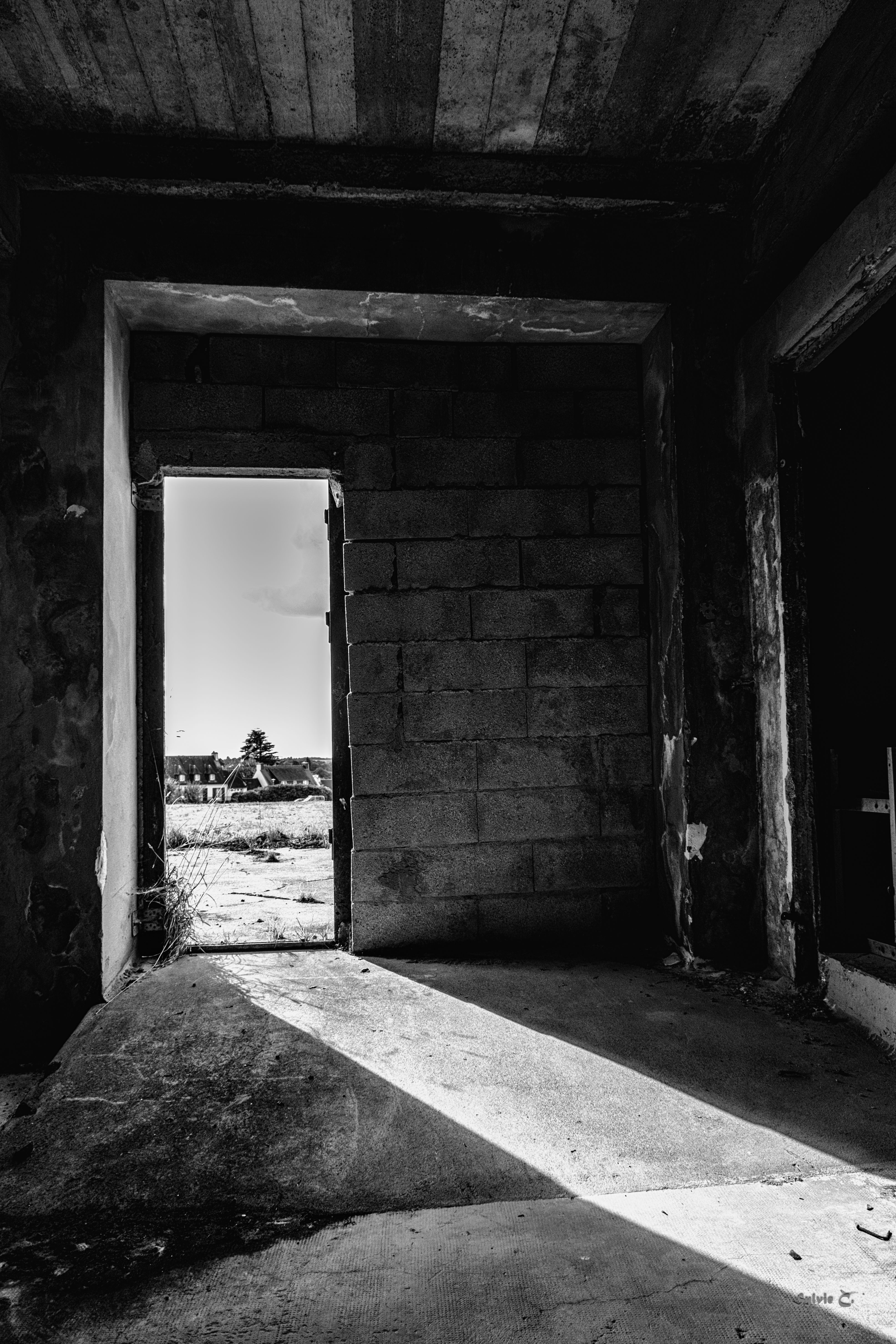 N°27 - urbex.jpg